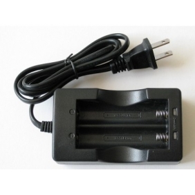 Wholesale Li-ion 18650 Battery Charger ( US/Euro plug)